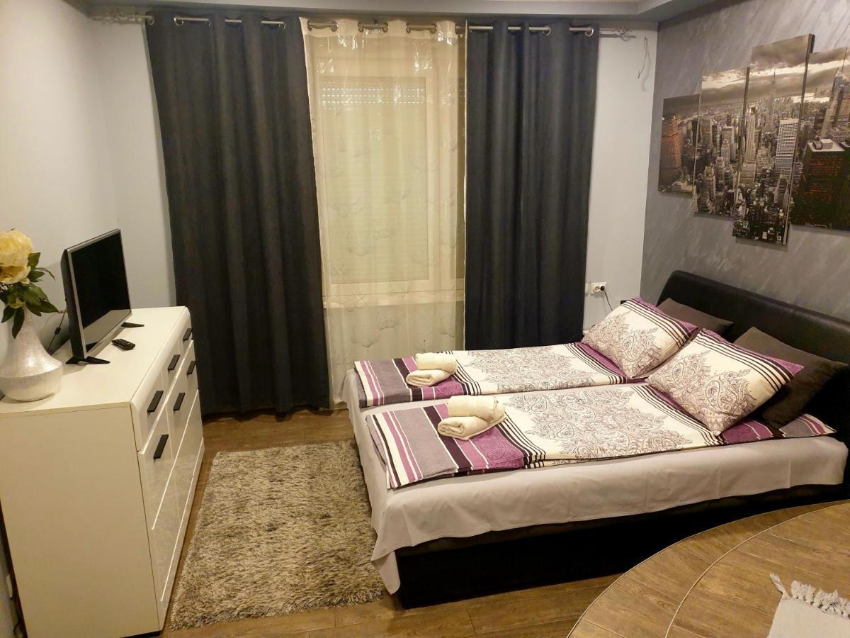 Ceca Apartman Nis Ngoại thất bức ảnh