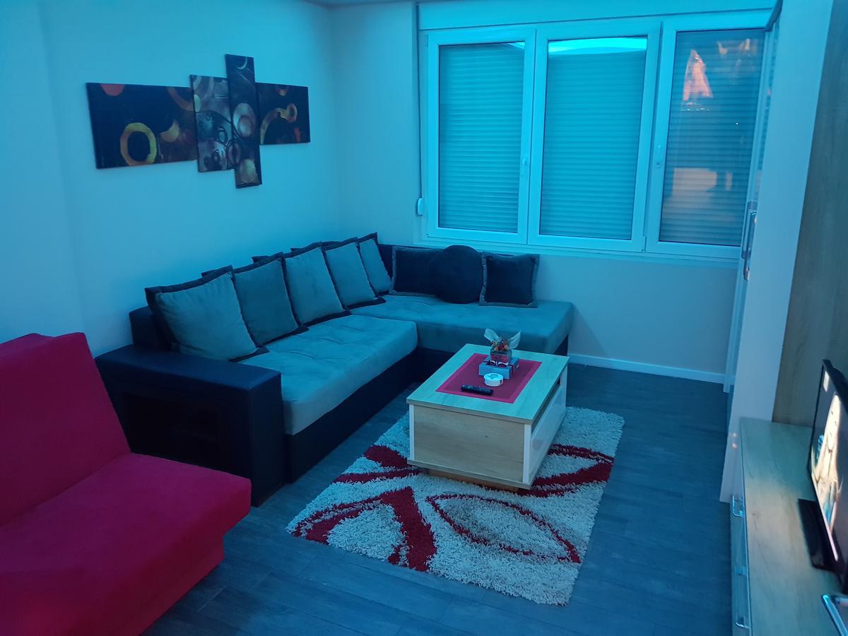 Ceca Apartman Nis Ngoại thất bức ảnh